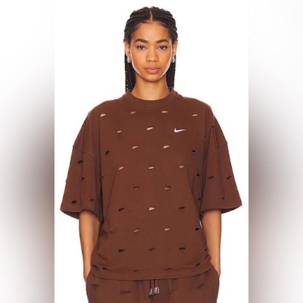 Jacquemus x Nike Le Swoosh T-Shirt